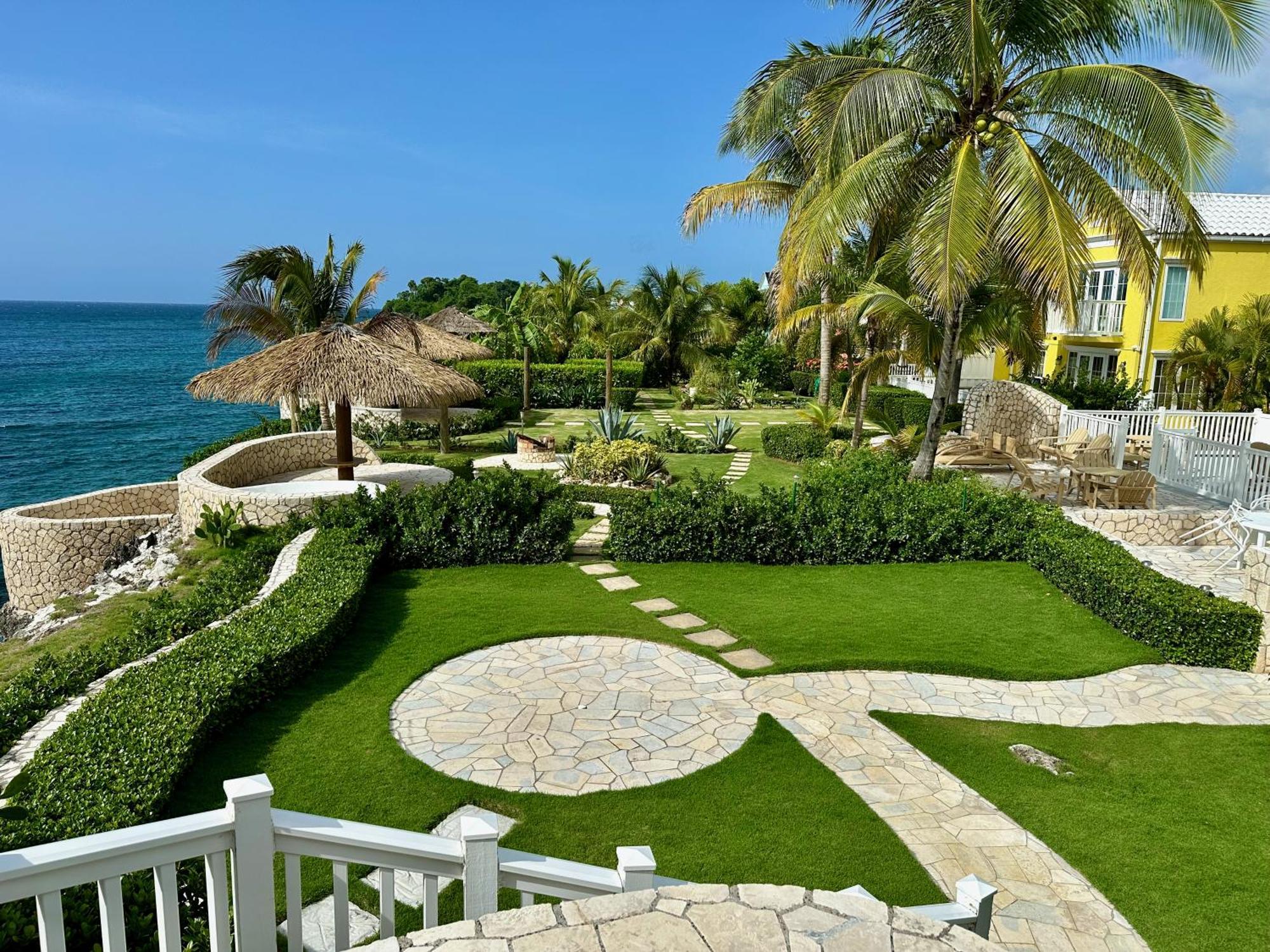 Stunning Ocean View Villa Negril Exterior photo